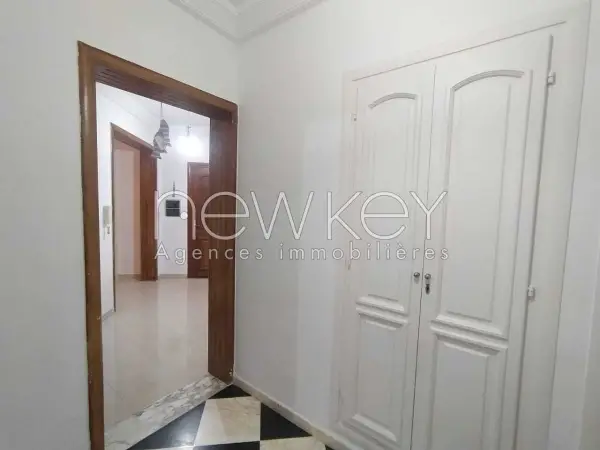 Appartement S+2 avec Terrasse à La Soukra - 5