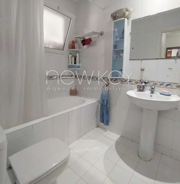 Appartement S+2 avec Terrasse à La Soukra - 6