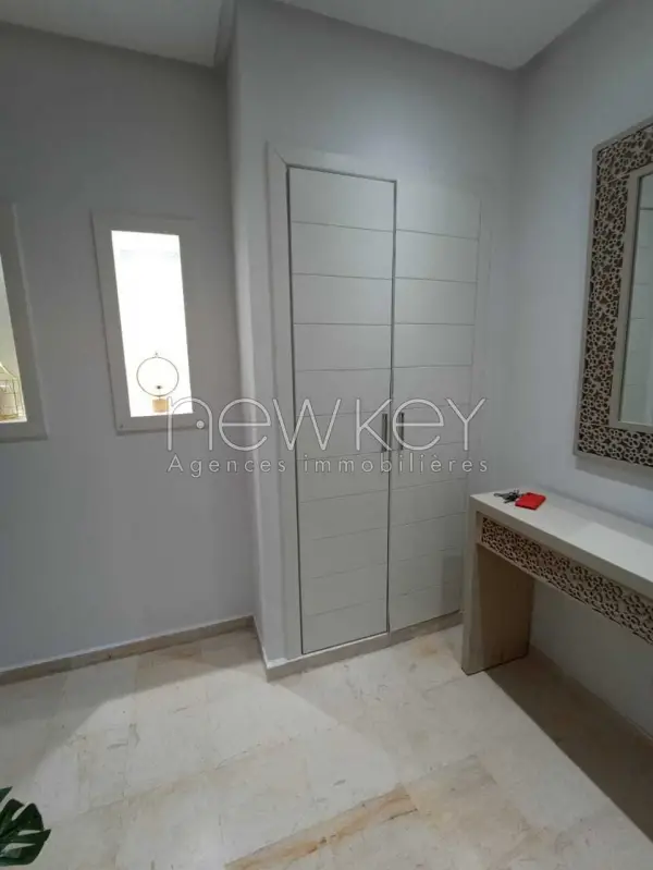 duplex s+3 meublé à la Marsa - 2