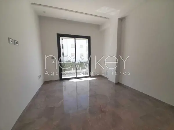 Appartement S+3 Neuf à Ain Zaghouan Nord - 3
