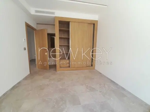 Appartement S+3 Neuf à Ain Zaghouan Nord - 5