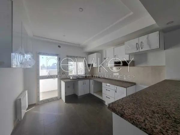 Appartement S+2 à la Marsa - 3