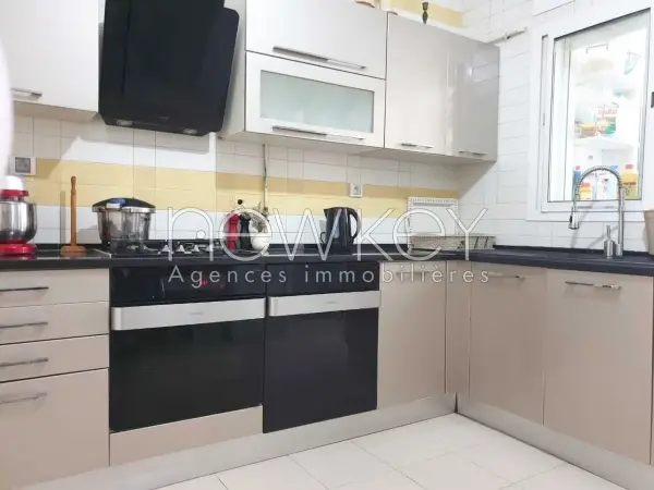 Appartement S+3 à vendre à Ain Zaghouan Nord - 5