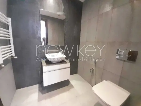 Bel Appartement S+3 avec chambre de service à Ain Zaghouan Nord - 5