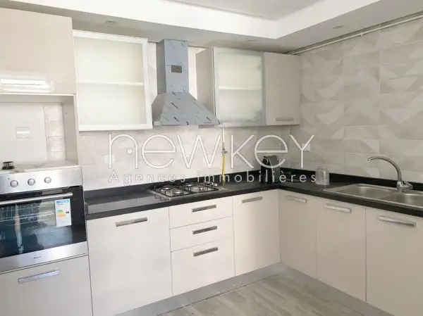 Un Appartement S+2 à louer à La Soukra - 1