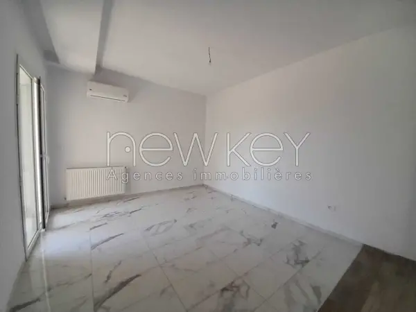 Appartement S+2 à vendre à Ain Zaghouan - 3