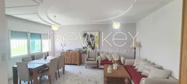 Triplex avec jardin à vendre aux Jardins d' El Menzah - 1