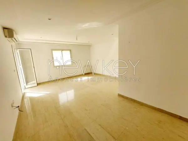 Appartement s+3 à la Marsa - 9