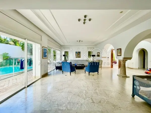 Villa S+4 avec piscine à Gammarth supérieur - 4