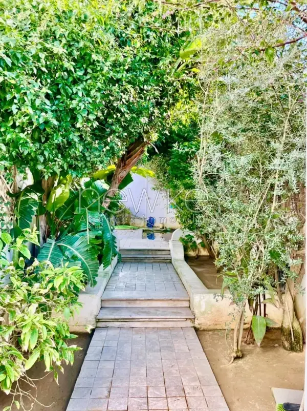 Villa S+4 avec piscine à Gammarth supérieur - 1