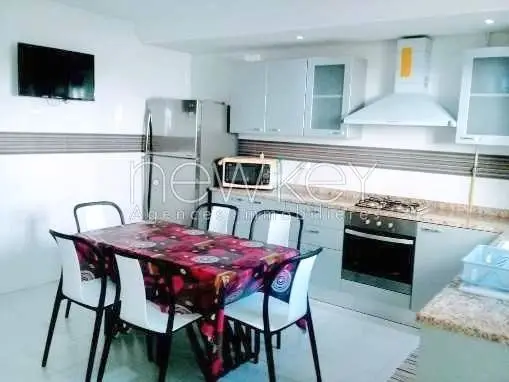 Appartement S+4 Meublé à L'Aouina - 1