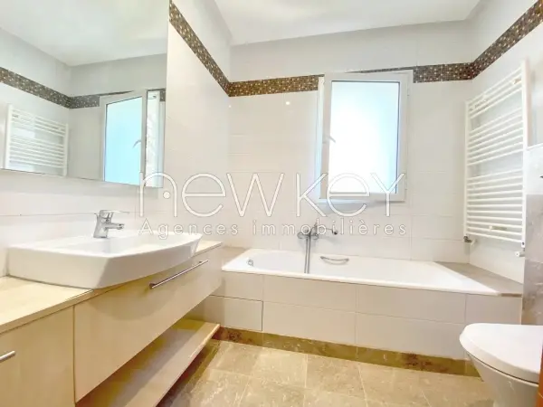 Appartement s3 à louer aux Berges du Lac 1 - 9