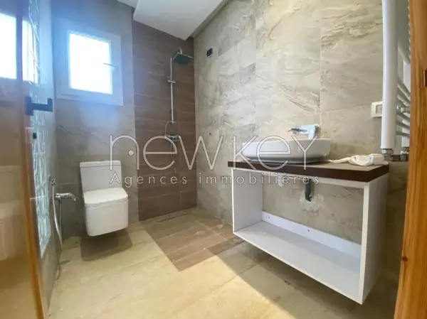 Un étage de villa S+3 à La Soukra - 6