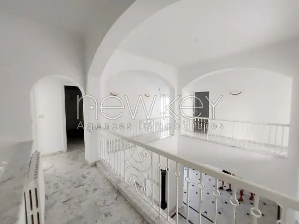 villa s+6 à Gammarth - 5