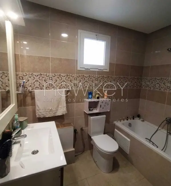 Appartement S+3 à vendre à La Soukra - 6