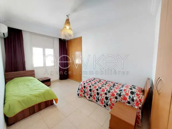 Etage de villa s3 Meublé avec terrasse à la Marsa - 8