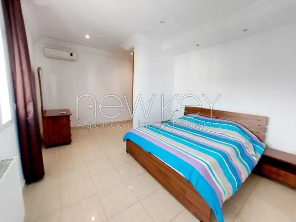 Etage de villa s3 Meublé avec terrasse à la Marsa - 6