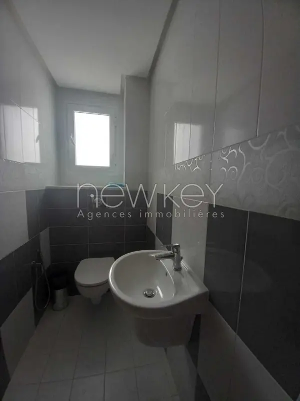 Appartement s+3 meublé à Gammarth - 5
