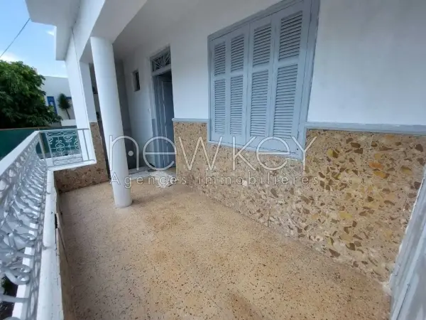 Etage de villa s+4 à la Marsa - 5