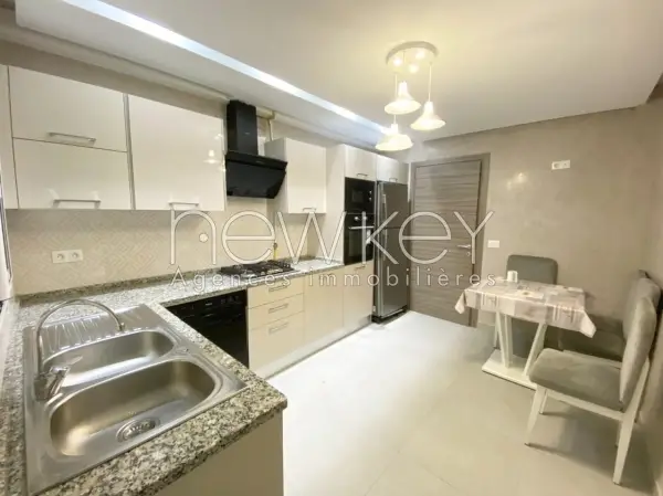 Un Appartement S+2 Neuf à vendre à Chotrana 1 - 1