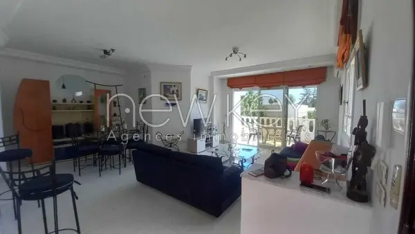 Etage de villa s+3 à carthage - 4