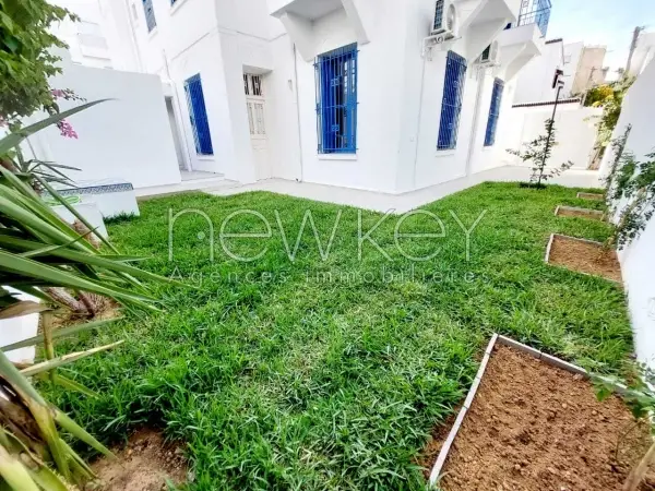 S+4 avec jardin à La Marsa - 1