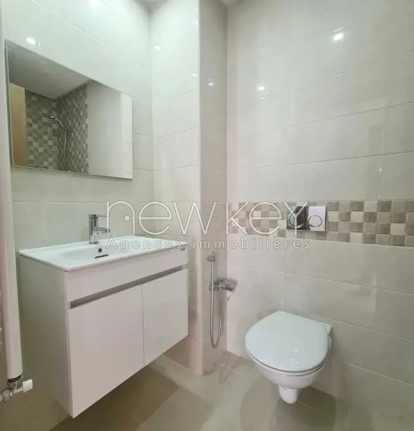 Un Appartement Neuf S+2 avec jardin à La Nouvelle Soukra - 4