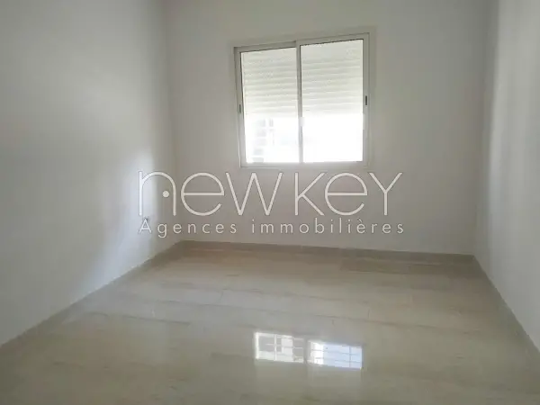 Un Appartement S+3 Neuf à louer à Ain Zaghouan Nord - 4
