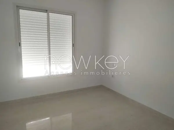 Un Appartement S+3 Neuf à louer à Ain Zaghouan Nord - 3