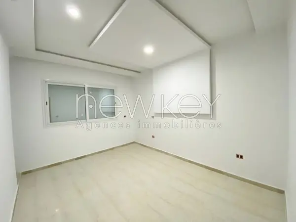 Un Appartement S+3 à Louer à La Soukra - 1