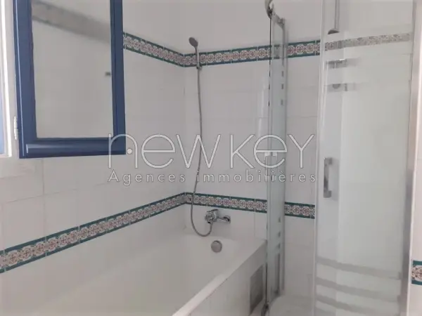 Duplex s+4 à louer à Gammarth - 3