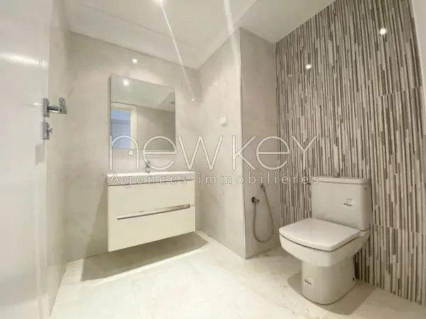 Un Appartement S+2 à vendre à Chotrana 1 - 5