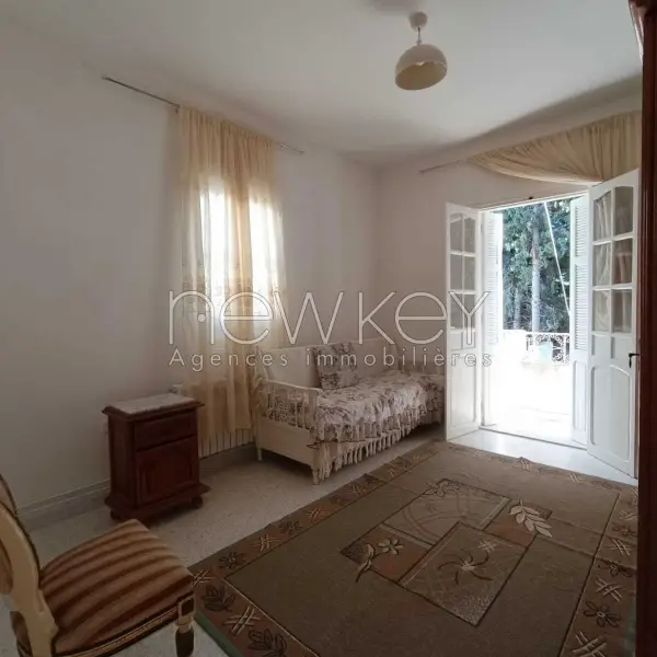 Etage de villa s+2 à la Marsa - 7