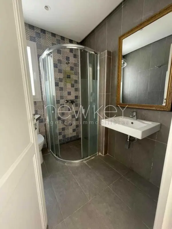 villa s+3 avec piscine à la Marsa - 5