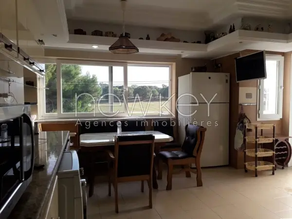 Un étage de villa S+3 à louer à la Marsa - 5
