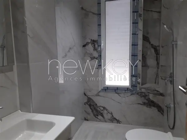Appartement S+2 meublé à louer à la Marsa - 9