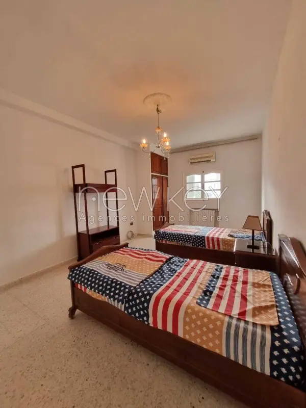 Etage de villa S+2 meublé à la Marsa - 5