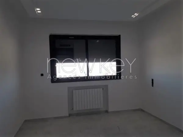 Appartement S+3 à vendre à la Marsa - 12
