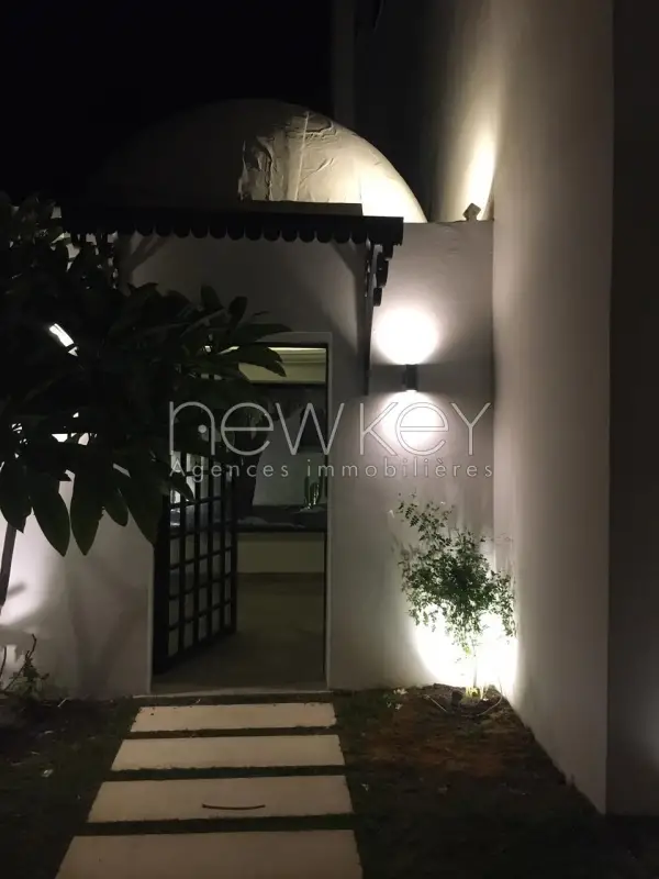 Magnifique villa S+3 à louer à Gammarth - 11