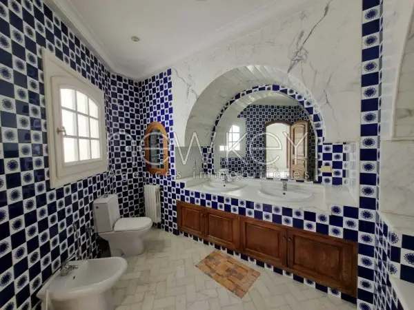 Magnifique villa à Gammarth - 17