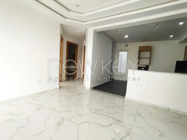 Un Appartement S+2 neuf au Bhar Lazreg - 1