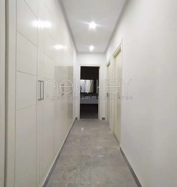 Appartement S+3 à louer à La Soukra - 3