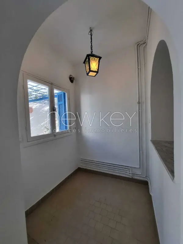 Appartement en rez-de-chaussée S+3 à louer à la Marsa - 7