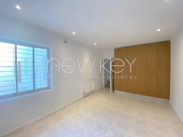 Une Maisonnette S+2 à louer Prés du Parc Soukra - 2