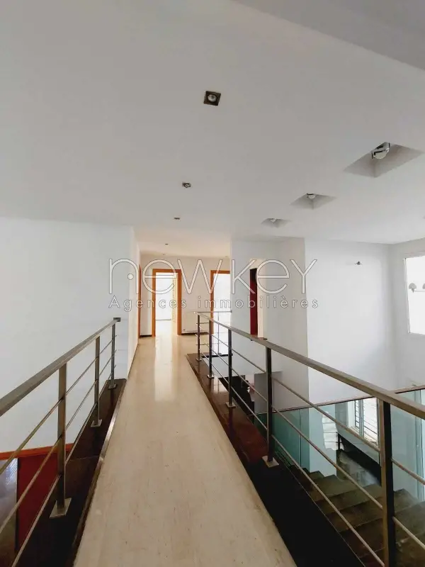 Magnifique villa S+4 à la Marsa - 3