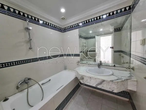 Magnifique appartement s+2 vue sur Mer - 9