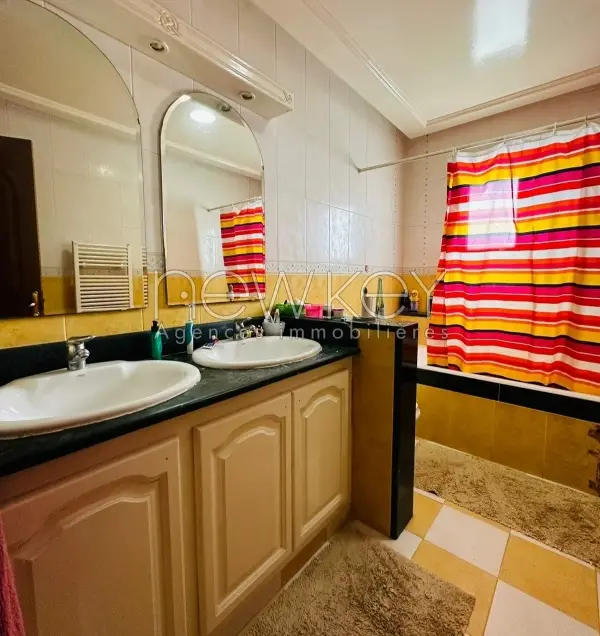 Une Somptueuse Villa à vendre aux Jardins De L'Aouina - 7