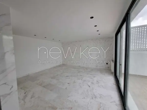Magnifique duplex S+3 à vendre à la Marsa - 10