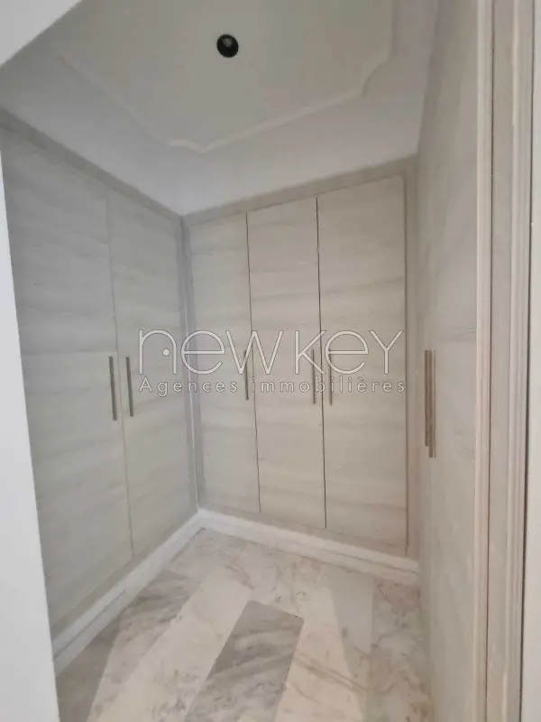 Magnifique duplex S+3 à vendre à la Marsa - 8