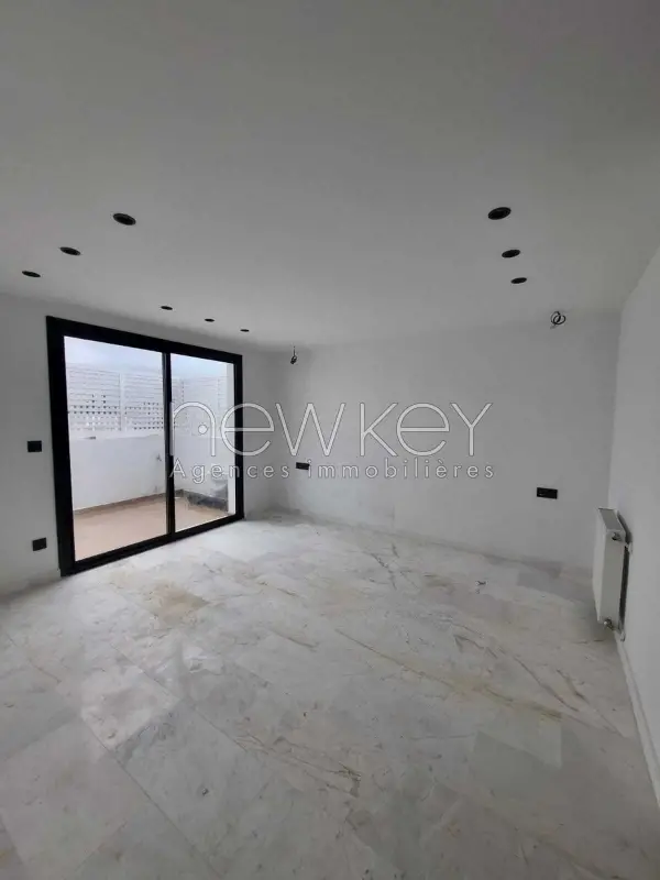 Magnifique duplex S+3 à vendre à la Marsa - 3